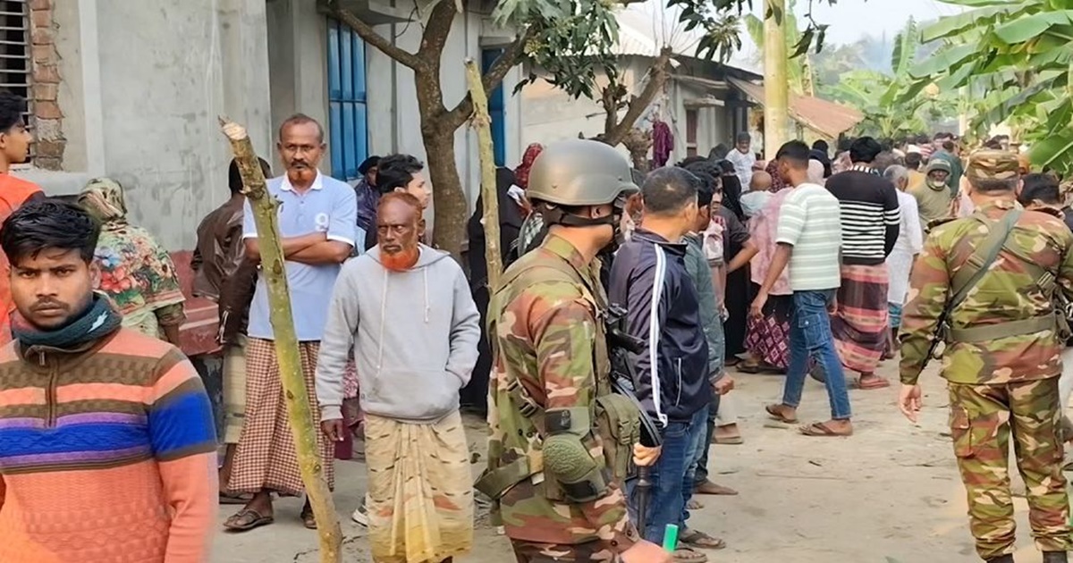 আধিপত্য বিস্তারের জেরে রক্তক্ষয়ী সংঘর্ষ: বাবা-ছেলেসহ নিহত ৪