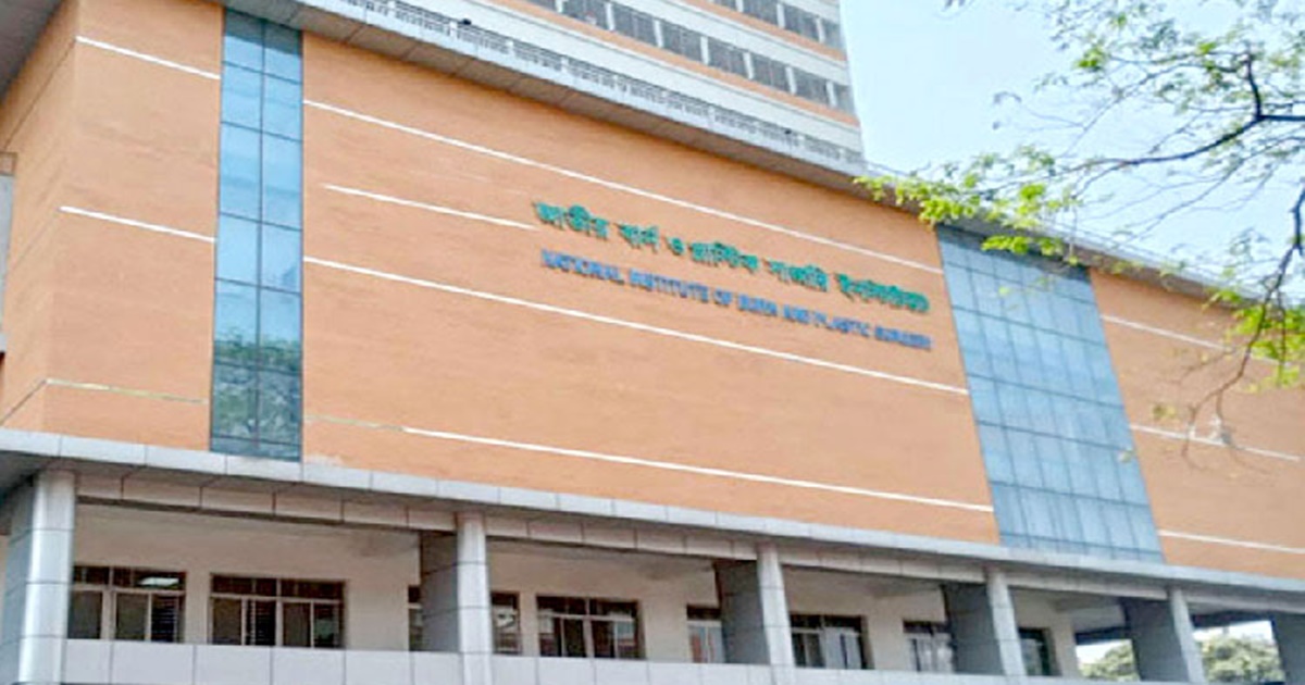 কুমিল্লায় গ্যাস সিলিন্ডার বিস্ফোরণ: নারী-শিশুসহ একই পরিবারের ৪ জন দগ্ধ