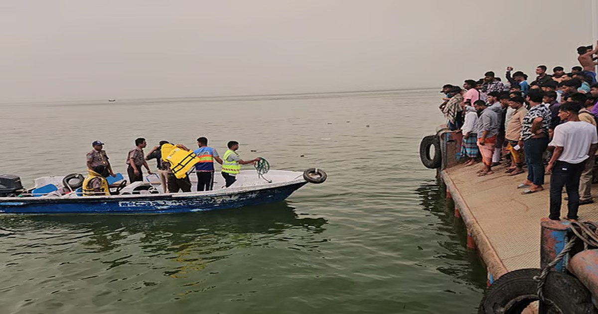 তৃতীয় দিনে উদ্ধার অভিযান চলছে, এ পর্যন্ত ২৬ মরদেহ উদ্ধার