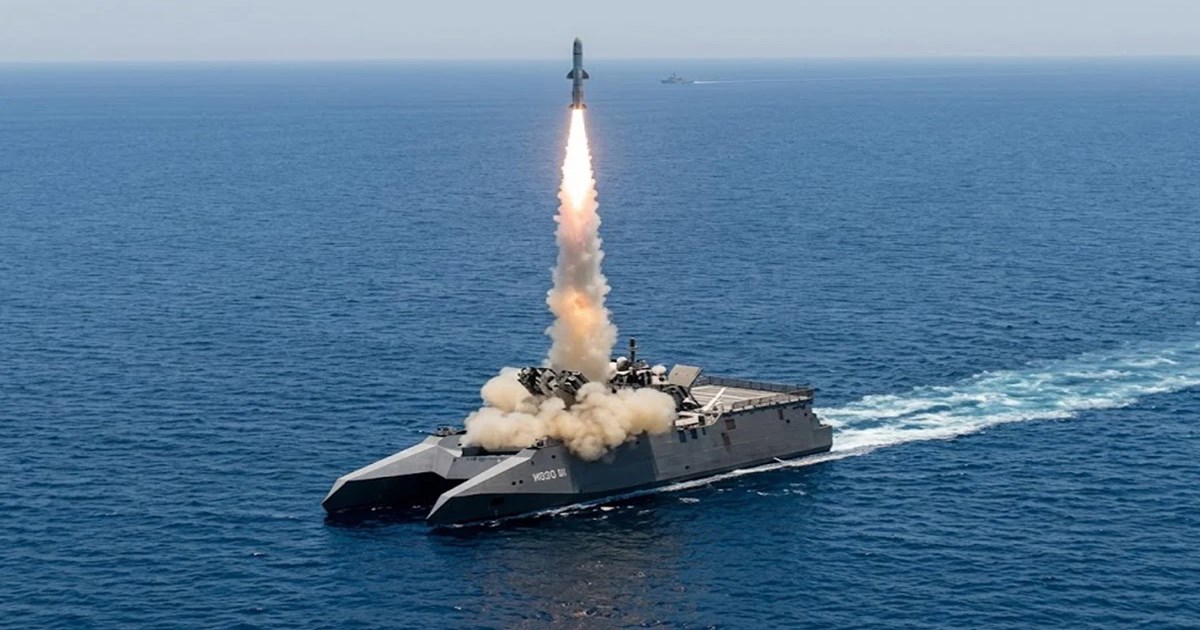 হরমুজে মার্কিন ‘জলদস্যুতা’র অভিযোগ ইরানের, চরম উত্তেজনায় মধ্যপ্রাচ্য