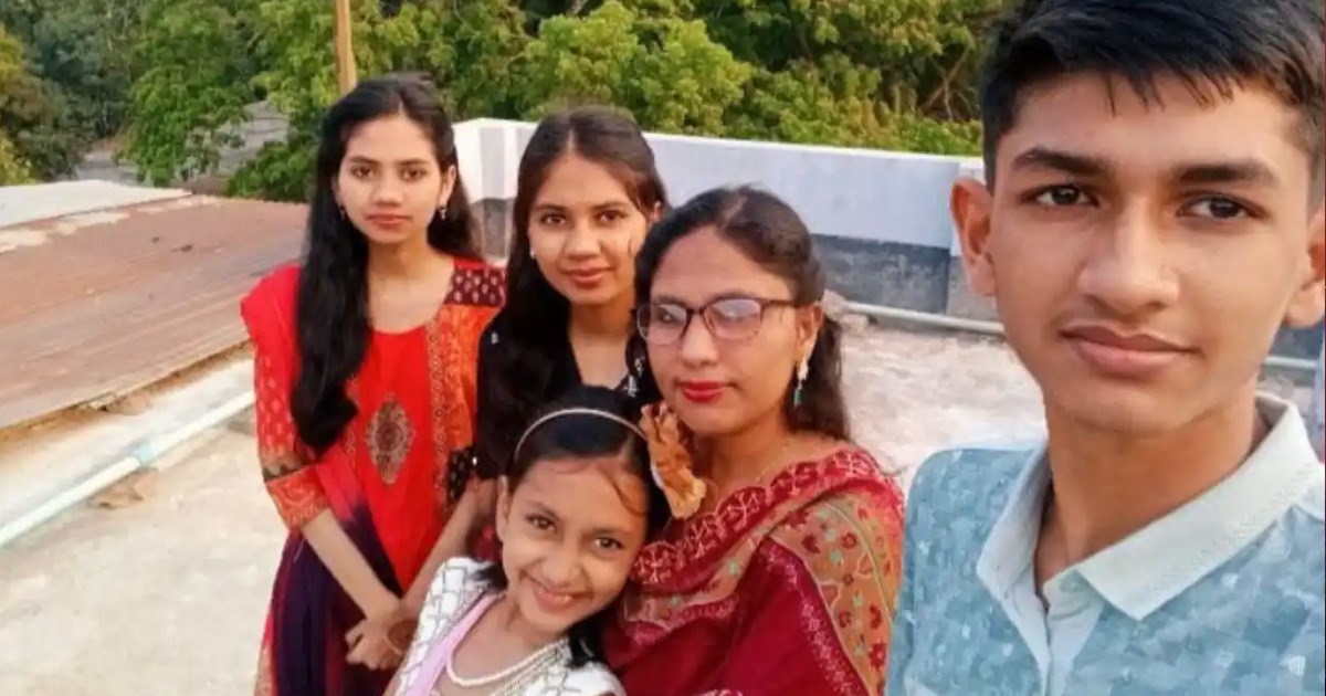 ফেসবুকের সেই স্ট্যাটাসই নির্মম সত্যি!