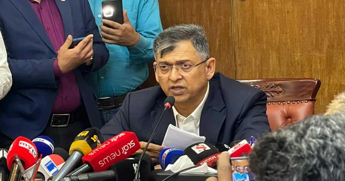 পুলিশে জরুরি ভিত্তিতে ২৭০১ কনস্টেবল নিয়োগের নির্দেশ স্বরাষ্ট্রমন্ত্রীর