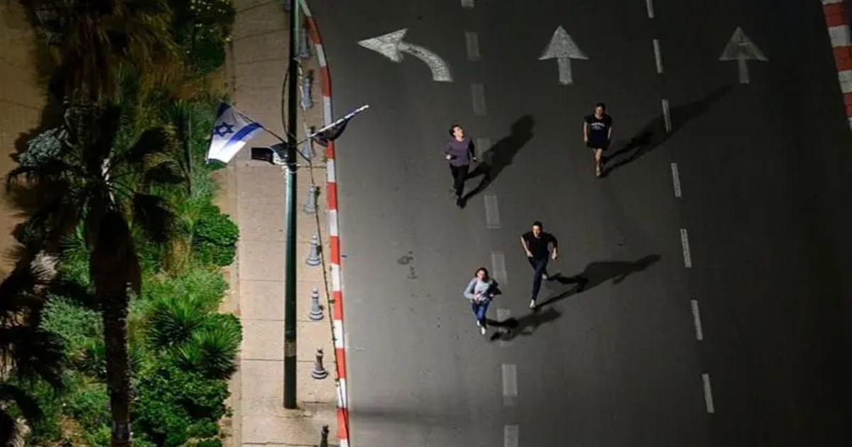 যুদ্ধবিরতি লঙ্ঘনের অভিযোগ: উত্তর ইসরায়েলে হিজবুল্লাহর রকেট হামলা