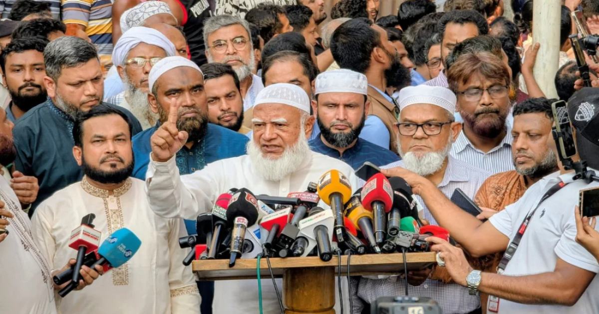 রাড্ডা ক্লিনিক পরিদর্শনে ডা. শফিকুর রহমান, ৫০ লাখ টাকা অনুদান ঘোষণা