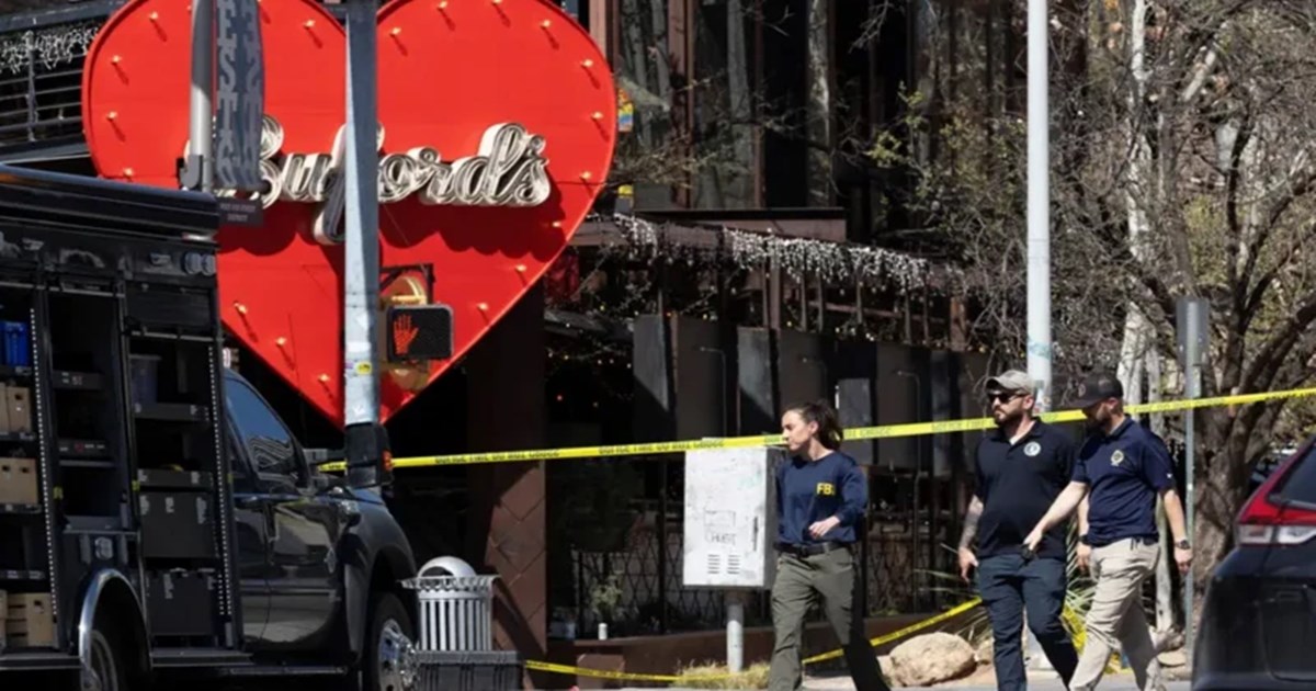 টেক্সাসে বন্দুকধারীর পোশাকে ছিলো ইরানের পতাকা