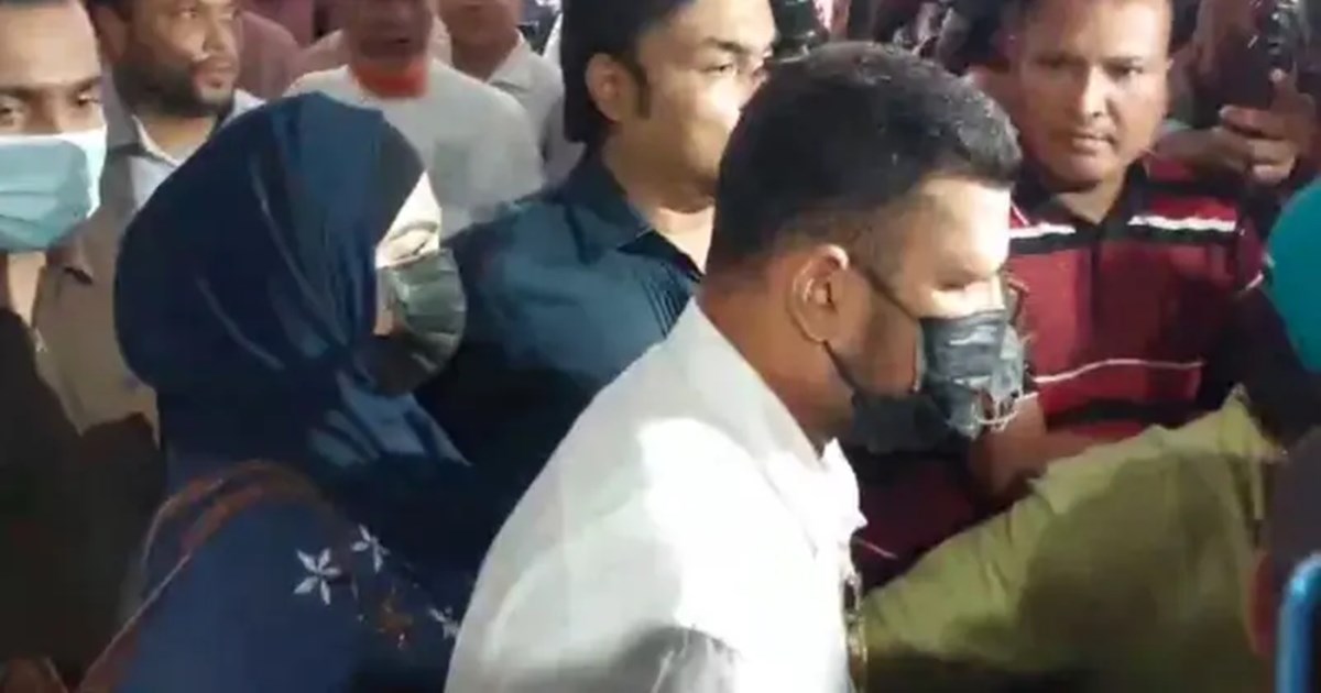 ব্যাভিচার ও মানহানি মামলা: ক্রিকেটার নাসির ও স্ত্রী তামিমা খালাস