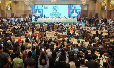 ‘বিজয় গণতন্ত্রের, আজ থেকে আমরা স্বাধীন’