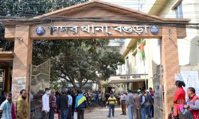 বোনকে উত্ত্যক্তের প্রতিবাদ করায় ভাইকে হত্যা