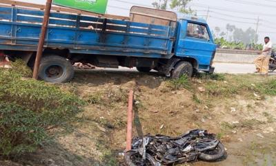 বগুড়ায় ট্রাক-মোটরসাইকেল সংঘর্ষে এসআই গুরুতর আহত