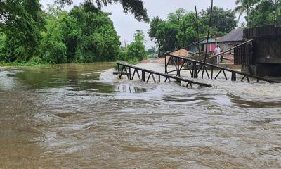 ৩ নদীর পানি বিপৎসীমার ওপরে ওঠার সম্ভাবনা