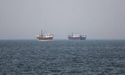 পারস্য উপসাগরে ২ তেল ট্যাংকারে ইরানের ড্রোন হামলা: নিহত ১