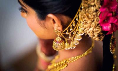 স্বর্ণের দামে নতুন রেকর্ড: প্রতি ভরি ২ লাখ ৬১ হাজার টাকা ছাড়াল