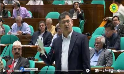 বিএনপি কি ‘নিষিদ্ধের রাজনীতির দায় নিজের কাঁধে নিল?