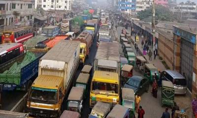 ভোটের ছুটিতে ঘরমুখো মানুষের ঢল: গাজীপুরের মহাসড়কে ৫০ কিমি যানজট