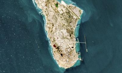 ইরানের খার্গ দ্বীপে যুক্তরাষ্ট্রের হামলা: পঙ্গু হওয়ার ঝুঁকিতে তেহরান