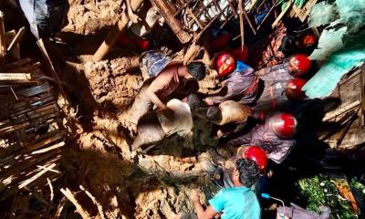 কক্সবাজারে পাহাড়ধসে শিশু-নারীসহ নিহত ৯