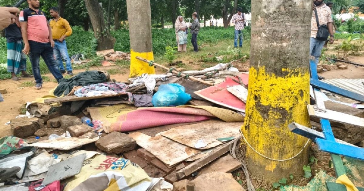 সোহরাওয়ার্দী উদ্যানে রাজীবের সেই আলোচিত আস্তানা ও ভাসমান মসজিদ উচ্ছেদ