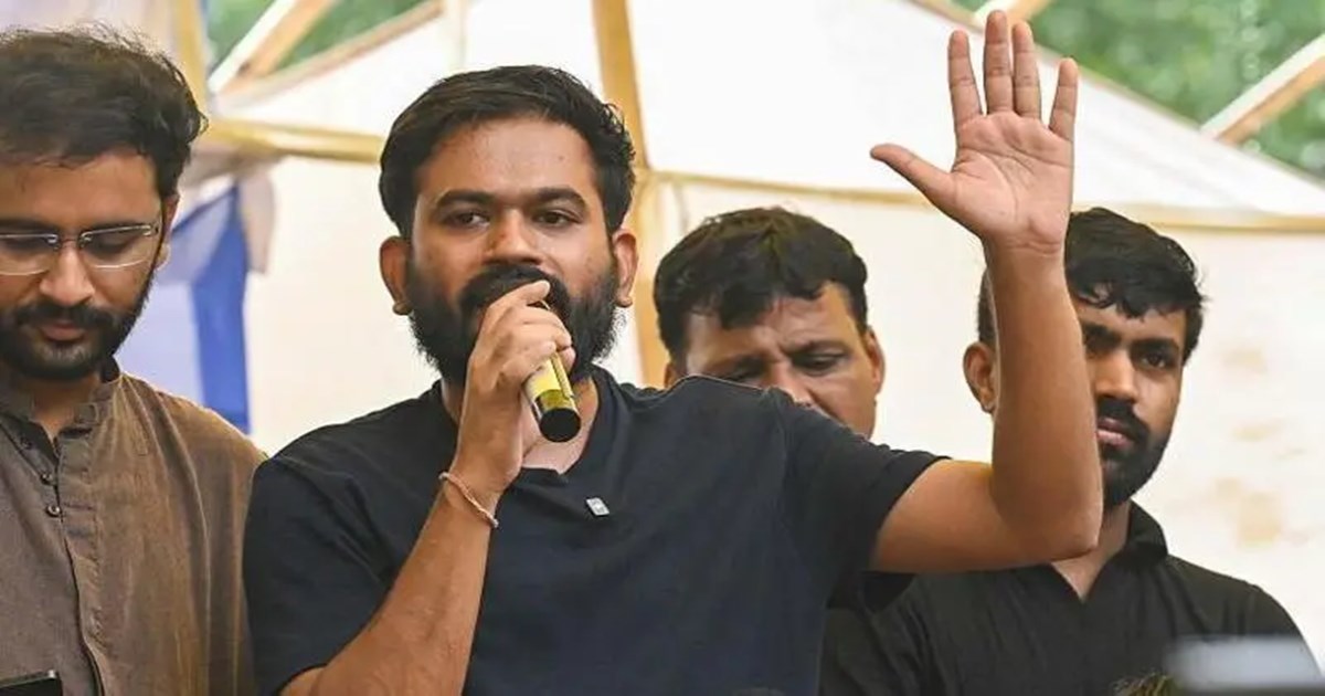 ককরোচ জনতা পার্টির‍‍` নতুন কর্মসূচি ঘোষণা
