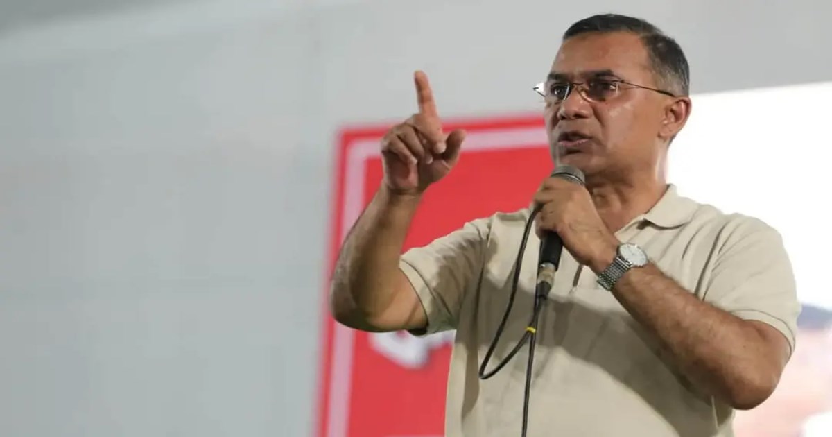 উন্নয়নে বাধাদানকারীদের বিরুদ্ধে রুখে দাঁড়ানোর আহ্বান প্রধানমন্ত্রীর